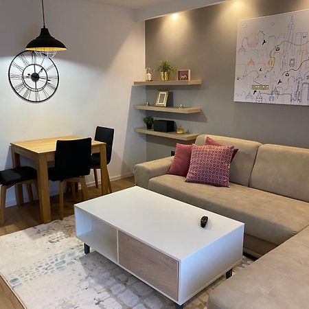 Apartment Zara Sarajevo Kamer foto